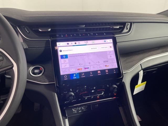 new 2025 Jeep Grand Cherokee car, priced at $45,993