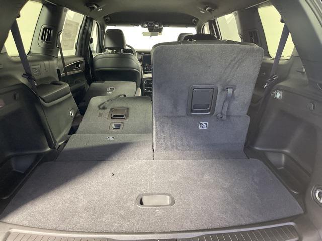 new 2025 Jeep Grand Cherokee car, priced at $45,022