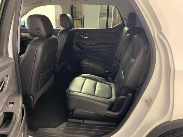 used 2021 Chevrolet Traverse car, priced at $23,494