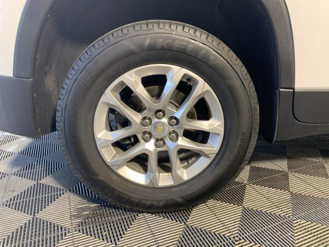 used 2021 Chevrolet Traverse car, priced at $23,494