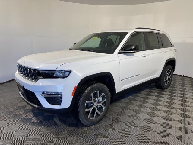 new 2025 Jeep Grand Cherokee car, priced at $43,455