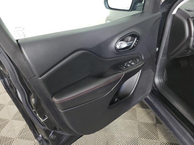 used 2022 Jeep Cherokee car, priced at $29,794