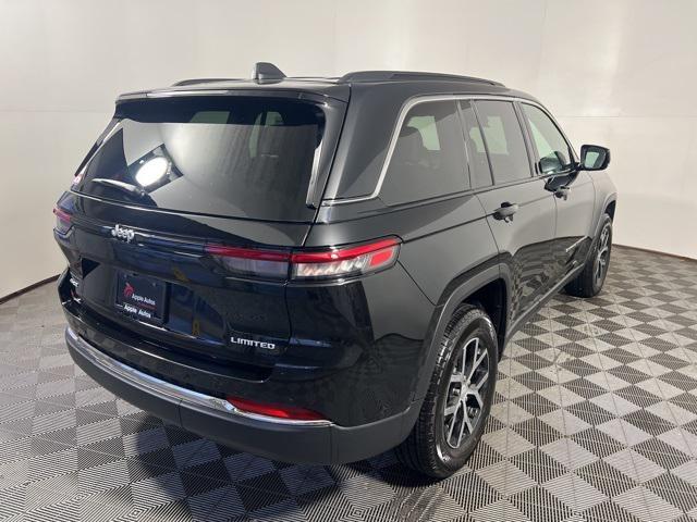new 2025 Jeep Grand Cherokee car, priced at $40,972