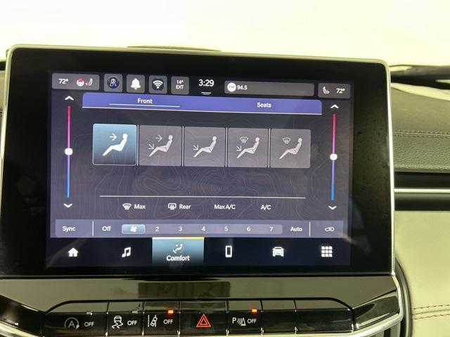 new 2025 Jeep Compass car, priced at $31,852