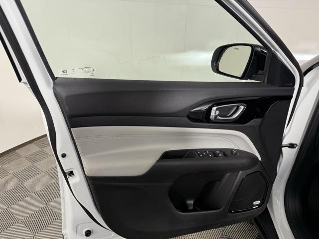 new 2025 Jeep Compass car, priced at $29,750