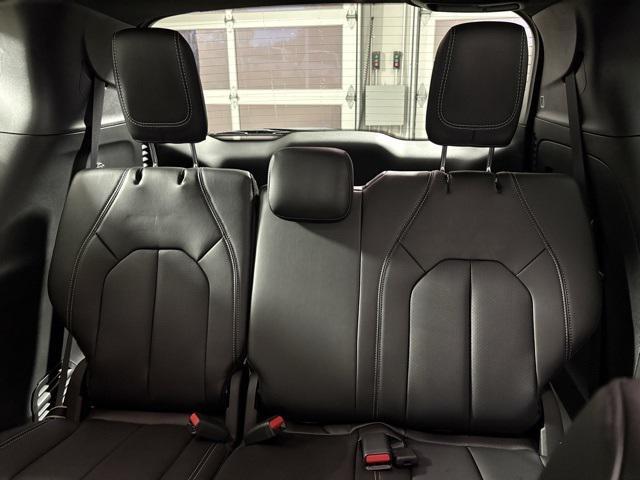 new 2026 Chrysler Pacifica car, priced at $34,685