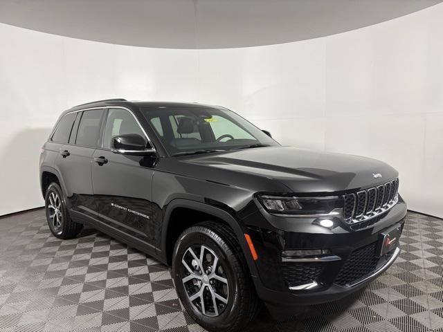 new 2025 Jeep Grand Cherokee car, priced at $42,465