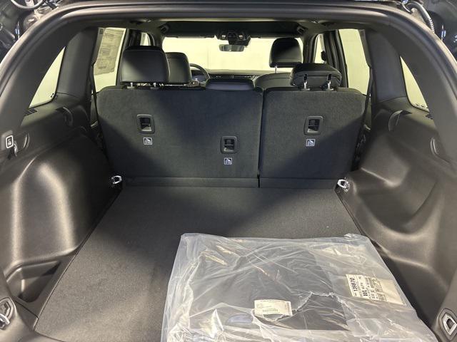 new 2025 Jeep Grand Cherokee car, priced at $44,238