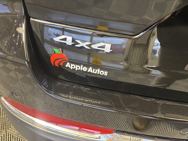 new 2025 Jeep Grand Cherokee car, priced at $44,238