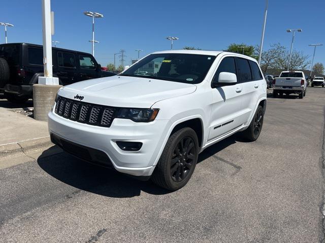 used 2022 Jeep Grand Cherokee car, priced at $33,380