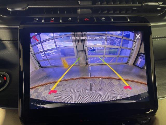 new 2025 Jeep Grand Cherokee car, priced at $43,372