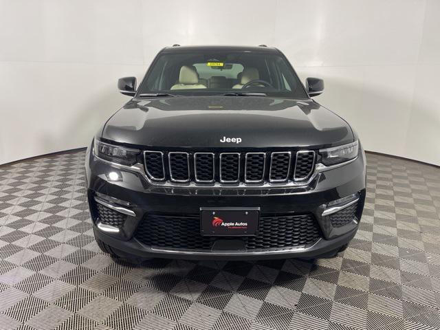 new 2025 Jeep Grand Cherokee car, priced at $43,372