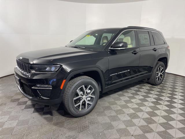 new 2025 Jeep Grand Cherokee car, priced at $43,372