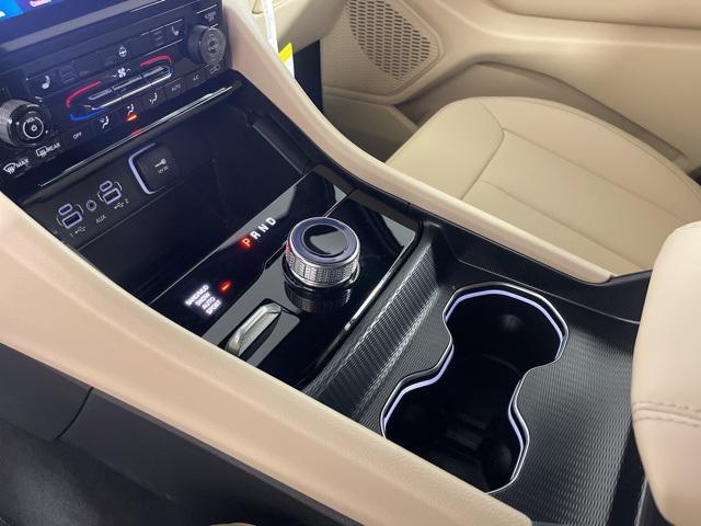 new 2025 Jeep Grand Cherokee car, priced at $43,372