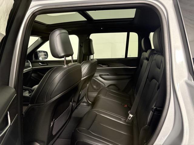 new 2025 Jeep Grand Cherokee car, priced at $46,726