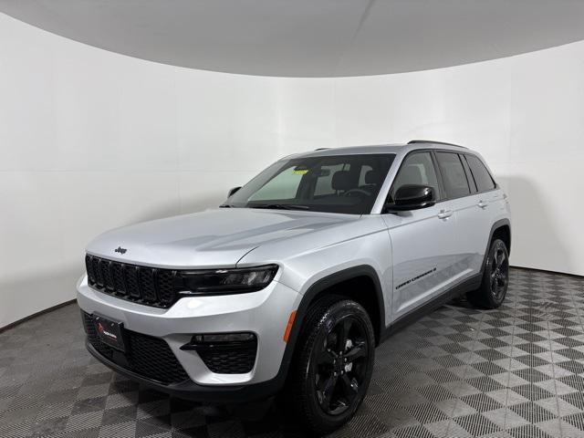 new 2025 Jeep Grand Cherokee car, priced at $46,726