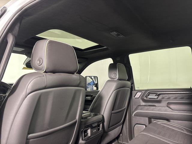 used 2025 GMC Sierra 2500 car, priced at $80,999