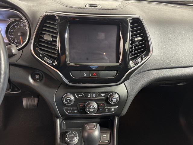 used 2020 Jeep Cherokee car, priced at $21,334