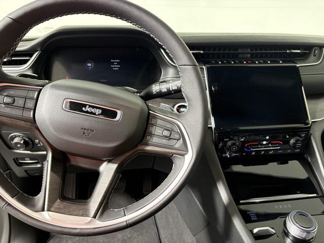 new 2025 Jeep Grand Cherokee car, priced at $41,915