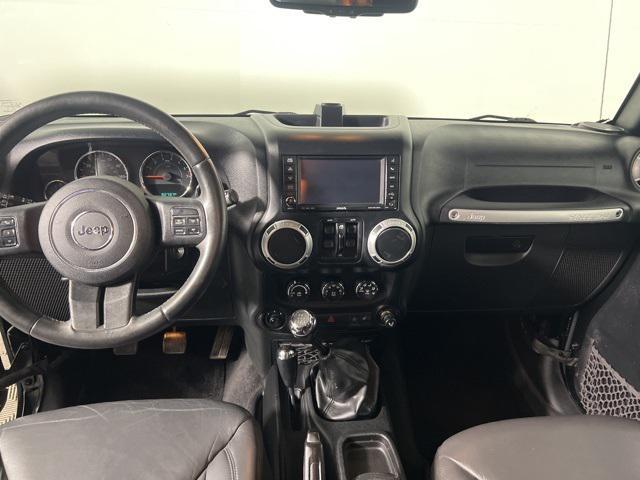 used 2015 Jeep Wrangler Unlimited car, priced at $20,483