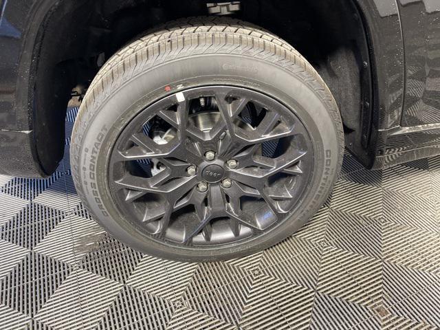 new 2025 Jeep Grand Cherokee car, priced at $64,785