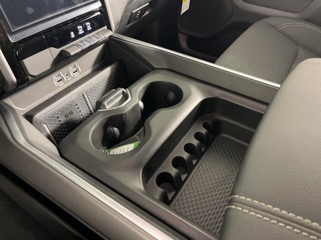 new 2025 Ram 1500 car, priced at $48,385