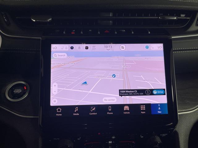 new 2025 Jeep Grand Cherokee car, priced at $49,190