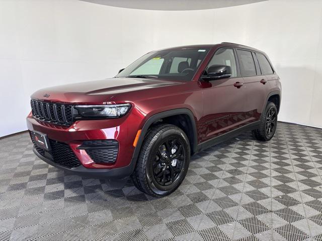 new 2025 Jeep Grand Cherokee car, priced at $40,995
