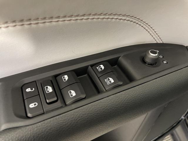 new 2025 Jeep Compass car, priced at $31,495