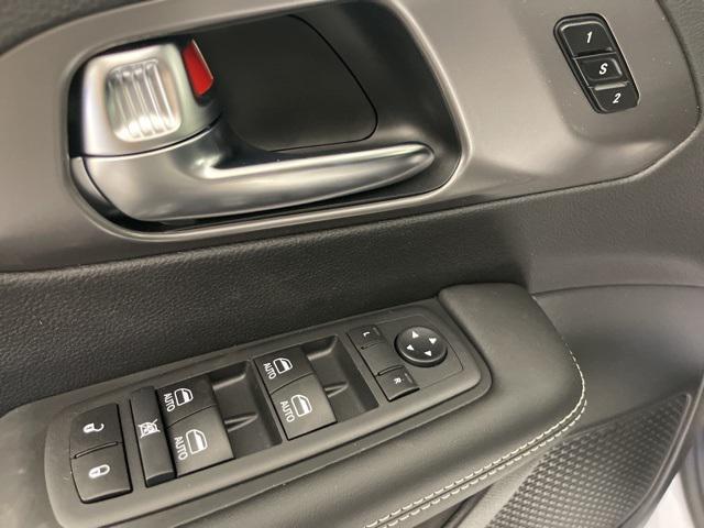 new 2026 Chrysler Pacifica car, priced at $42,443