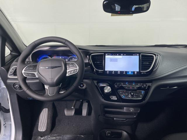 new 2026 Chrysler Pacifica car, priced at $42,443