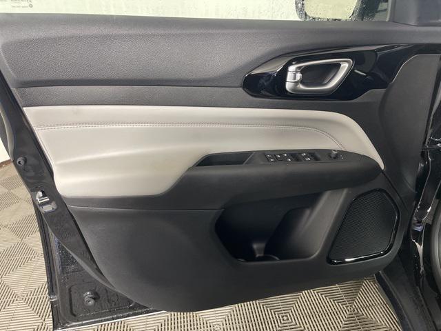 new 2026 Jeep Compass car, priced at $33,495