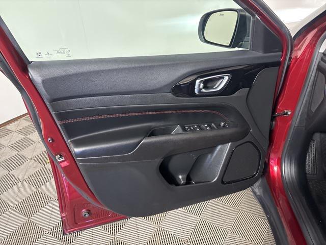 used 2022 Jeep Compass car, priced at $22,999