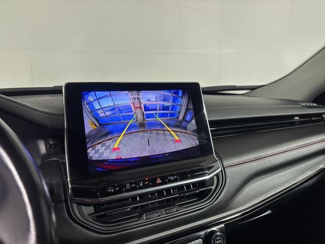 used 2022 Jeep Compass car, priced at $22,999