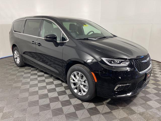 new 2025 Chrysler Pacifica car, priced at $43,995