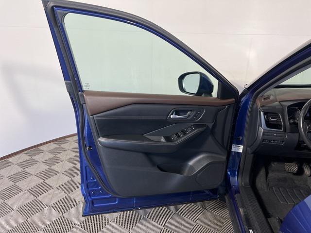 used 2023 Nissan Rogue car, priced at $29,390