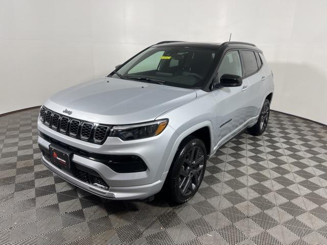 new 2025 Jeep Compass car, priced at $31,495