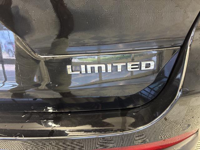 used 2022 Jeep Grand Cherokee L car, priced at $32,680