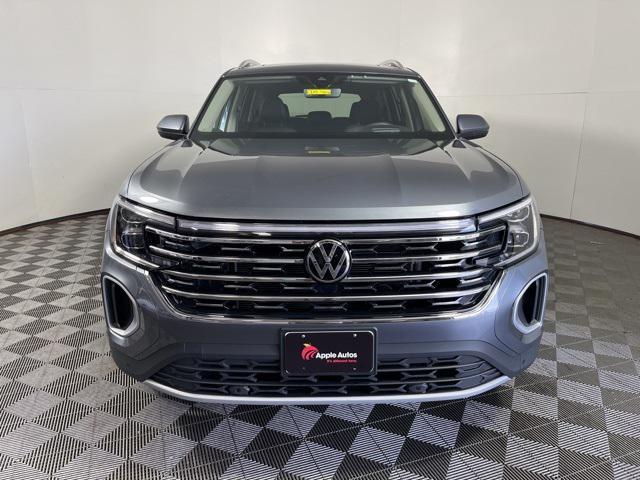 used 2024 Volkswagen Atlas car, priced at $38,999