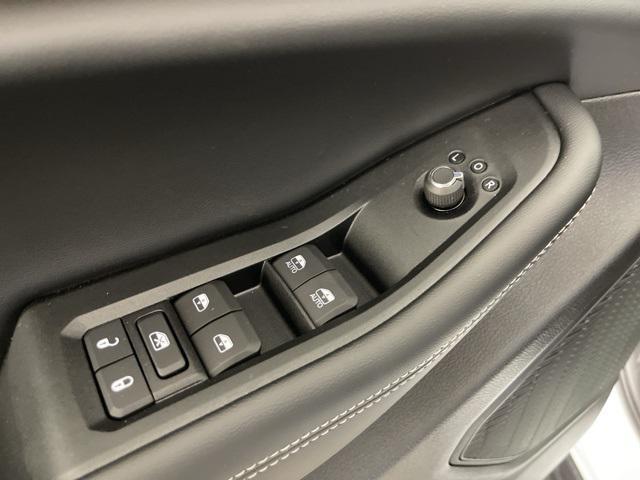 new 2025 Jeep Grand Cherokee car, priced at $40,720