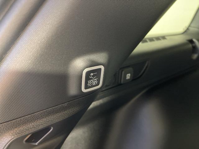 new 2025 Jeep Grand Cherokee car, priced at $40,720