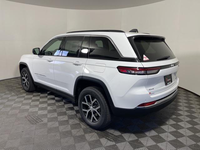 new 2025 Jeep Grand Cherokee car, priced at $40,720