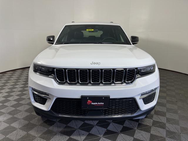 new 2025 Jeep Grand Cherokee car, priced at $40,720