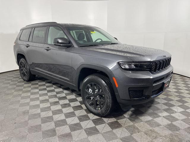 new 2025 Jeep Grand Cherokee car, priced at $44,866