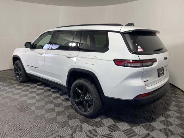 new 2025 Jeep Grand Cherokee car, priced at $43,875