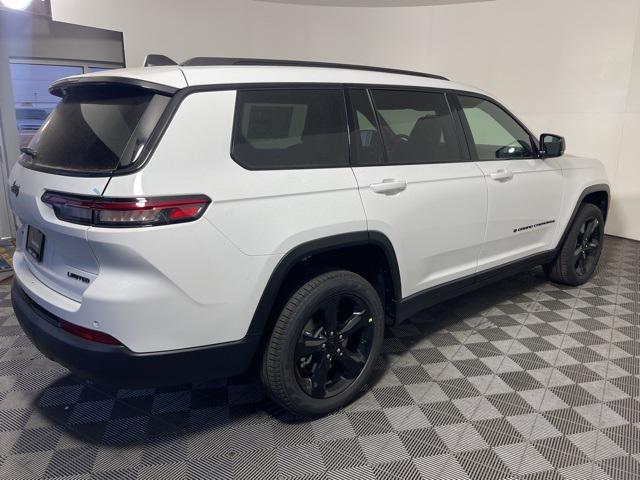 new 2025 Jeep Grand Cherokee car, priced at $43,875