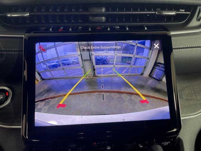 new 2025 Jeep Grand Cherokee car, priced at $43,875