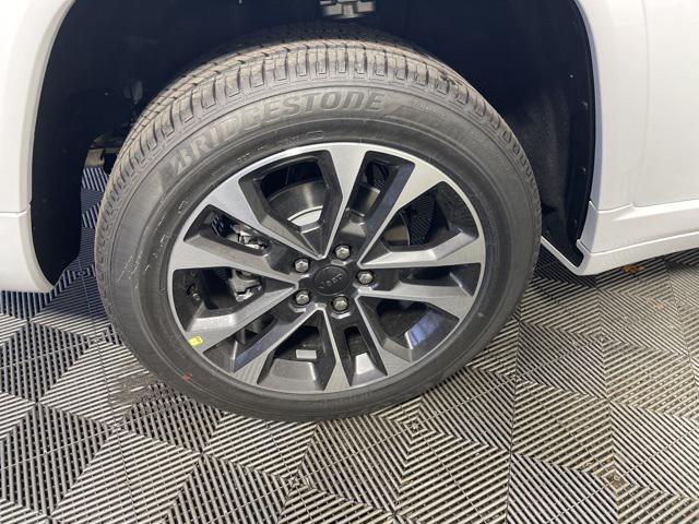 new 2025 Jeep Grand Cherokee car, priced at $61,121