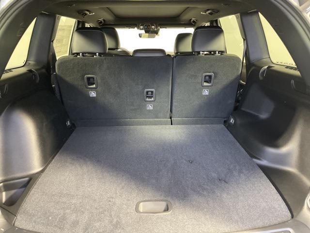 new 2025 Jeep Grand Cherokee car, priced at $42,995
