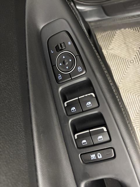 used 2020 Hyundai Santa Fe car, priced at $21,222